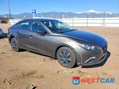 Czwarte zdjęcie samochodu z boku: 2016 MAZDA 3 SPORT VIN:3MZBM1T75GM320690 - miniatura