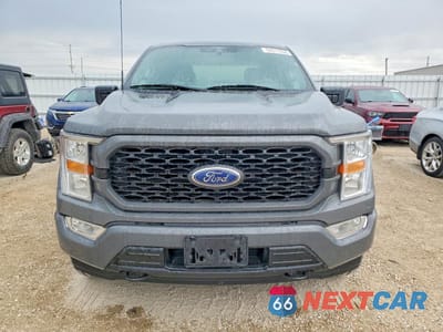 Piąte zdjęcie samochodu w środku: 2021 FORD F150 SUPERCREW VIN:1FTEW1EP8MFB54104 - miniatura