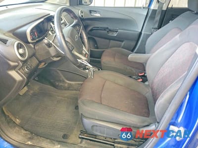 Zdjęcie 7 z 12 samochodu: 2018 CHEVROLET SONIC LT VIN:1G1JD5SB5J4103227 - miniatura