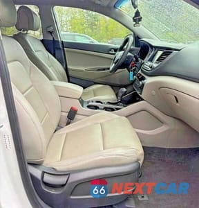 Piąte zdjęcie samochodu w środku: 2018 HYUNDAI TUCSON SEL VIN:KM8J3CA41JU714885 - miniatura