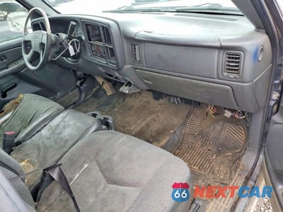 Zdjęcie 8 z 12 samochodu: 2005 CHEVROLET SILVERADO C1500 VIN:1GCEC19X45Z289244 - miniatura