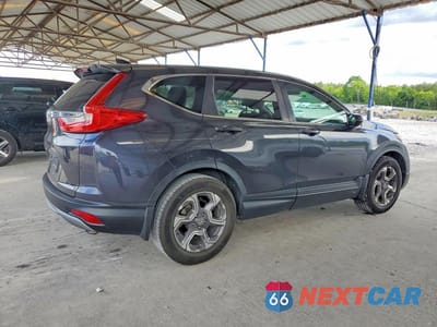 Trzecie zdjęcie samochodu z tyłu: 2018 HONDA CR-V EX VIN:7FARW1H53JE027826 - miniatura