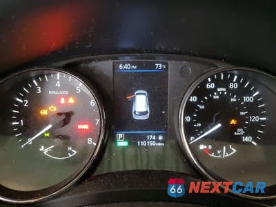 Zdjęcie 9 z 13 samochodu: 2019 NISSAN ROGUE S VIN:5N1AT2MT9KC822188 - miniatura