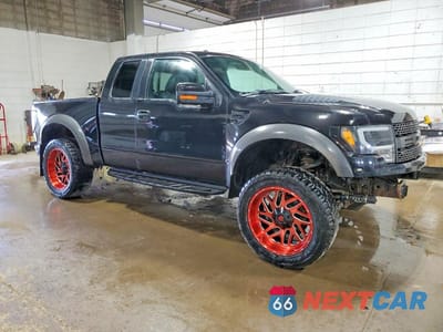 Czwarte zdjęcie samochodu z boku: 2010 FORD F150 SUPER CAB VIN:1FTEX1E63AFC71296 - miniatura