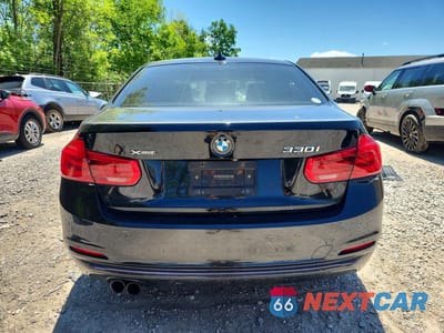 Zdjęcie 6 z 12 samochodu: 2018 BMW 330 XI VIN:WBA8D9G53JNU67699 - miniatura