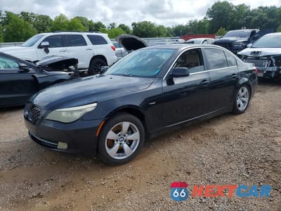 2008 BMW 528 I WBANU535X8C110611 - główne zdjęcie licytacji z USA - miniatura