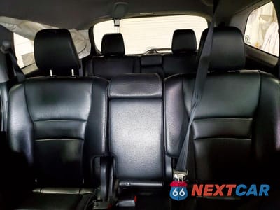 Zdjęcie 10 z 13 samochodu: 2016 HONDA PILOT EXL VIN:5FNYF6H57GB037210 - miniatura