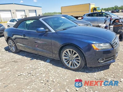 Czwarte zdjęcie samochodu z boku: 2011 AUDI A5 PRESTIGE VIN:WAUVFAFH3BN014761 - miniatura