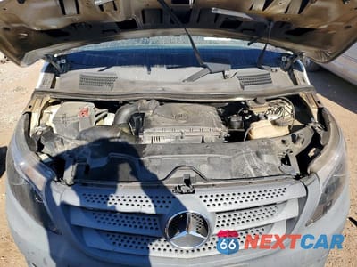 Zdjęcie 12 z 13 samochodu: 2020 MERCEDES-BENZ METRIS VIN:W1YV0BEY7L3714206 - miniatura