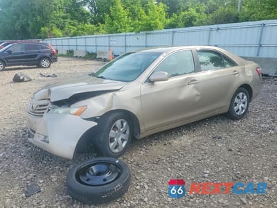 2009 TOYOTA CAMRY LE 4T4BE46K39R059206 - główne zdjęcie licytacji z USA - miniatura
