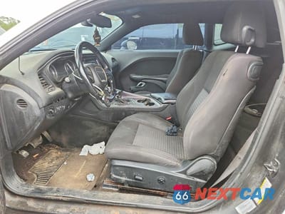 Zdjęcie 7 z 12 samochodu: 2015 DODGE CHALLENGER SXT VIN:2C3CDZAG0FH758382 - miniatura