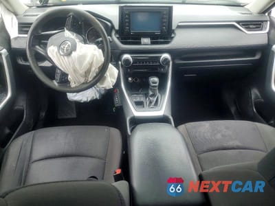 Zdjęcie 8 z 13 samochodu: 2021 TOYOTA RAV4 LE VIN:JTMG1RFV2MD072321 - miniatura