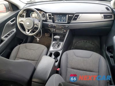 Zdjęcie 8 z 13 samochodu: 2017 KIA NIRO LX VIN:KNDCB3LC5H5104688 - miniatura