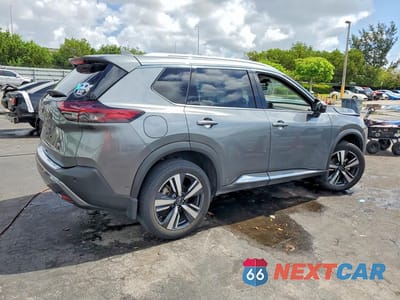 Trzecie zdjęcie samochodu z tyłu: 2023 NISSAN ROGUE SL VIN:5N1BT3CAXPC830849 - miniatura