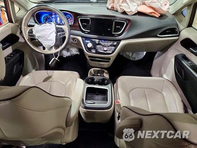 Zdjęcie 8 z 13 samochodu: 2018 CHRYSLER PACIFICA LIMITED VIN:2C4RC1GG8JR256787 - miniatura
