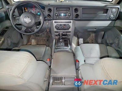 Zdjęcie 8 z 13 samochodu: 2007 JEEP COMMANDER VIN:1J8HG48K17C653661 - miniatura
