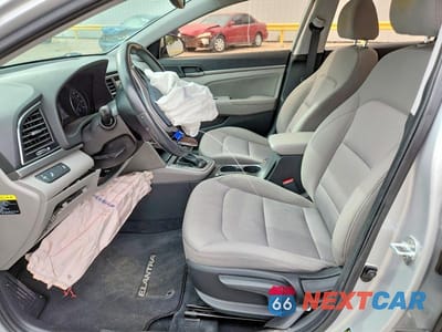 Zdjęcie 7 z 12 samochodu: 2018 HYUNDAI ELANTRA VIN:5NPD84LF5JH314605 - miniatura