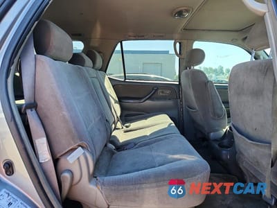 Zdjęcie 11 z 13 samochodu: 2003 TOYOTA SEQUOIA SR5 VIN:5TDZT34A73S167637 - miniatura