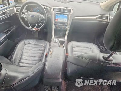 Zdjęcie 8 z 12 samochodu: 2017 FORD FUSION SE VIN:3FA6P0HD7HR271765 - miniatura