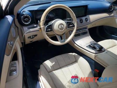 Zdjęcie 8 z 12 samochodu: 2019 MERCEDES-BENZ E 450 VIN:WDD1J6HB8KF104784 - miniatura