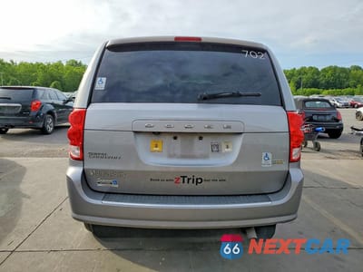 Zdjęcie 6 z 13 samochodu: 2019 DODGE GRAND CARAVAN SE VIN:2C7WDGBG6KR792037 - miniatura