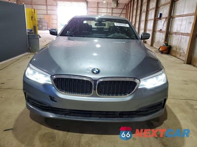 Piąte zdjęcie samochodu w środku: 2019 BMW 540 XI VIN:WBAJE7C57KWW06396 - miniatura