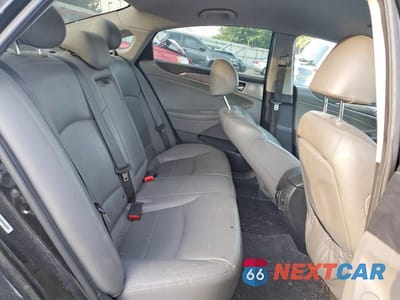Zdjęcie 10 z 12 samochodu: 2013 HYUNDAI SONATA HYBRID VIN:KMHEC4A44DA096703 - miniatura