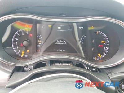 Zdjęcie 9 z 13 samochodu: 2021 JEEP GRAND CHEROKEE LIMITED VIN:1C4RJFBG1MC700552 - miniatura