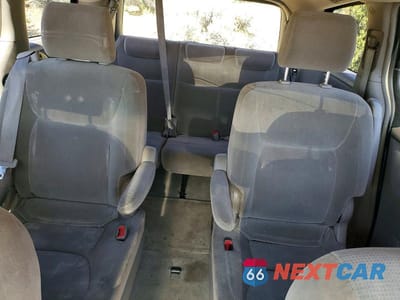 Zdjęcie 10 z 13 samochodu: 2004 TOYOTA SIENNA LE VIN:5TDBA23C54S022912 - miniatura