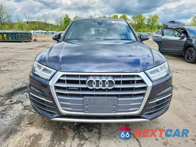 Piąte zdjęcie samochodu w środku: 2018 AUDI Q5 PREMIUM PLUS VIN:WA1BNAFY8J2089877 - miniatura