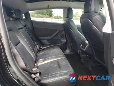Zdjęcie 10 z 12 samochodu: 2022 TESLA MODEL Y VIN:7SAYGDEEXNF514167 - miniatura