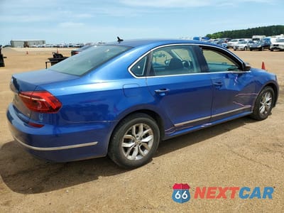 Trzecie zdjęcie samochodu z tyłu: 2017 VOLKSWAGEN PASSAT S VIN:1VWAT7A30HC059411 - miniatura