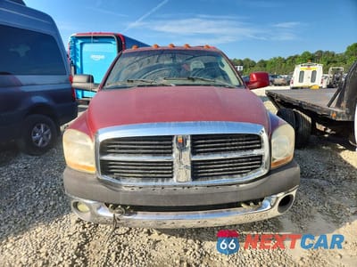 Piąte zdjęcie samochodu w środku: 2006 DODGE RAM 3500 ST VIN:3D7ML48C86G220690 - miniatura