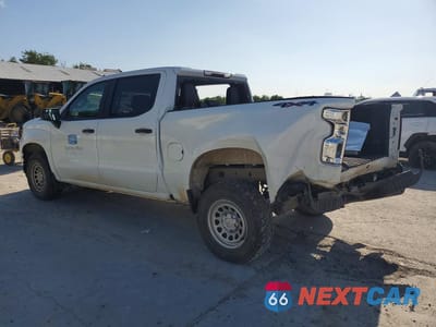 Drugie zdjęcie samochodu z przodu: 2021 CHEVROLET SILVERADO K1500 VIN:3GCUYAEF8MG359725 - miniatura