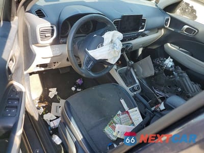 Zdjęcie 8 z 13 samochodu: 2022 HYUNDAI VENUE LIMITED VIN:KMHRC8A32NU209435 - miniatura