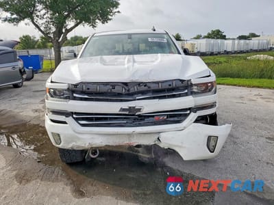 Piąte zdjęcie samochodu w środku: 2017 CHEVROLET SILVERADO K1500 LTZ VIN:3GCUKSECXHG320573 - miniatura