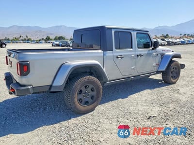 Trzecie zdjęcie samochodu z tyłu: 2021 JEEP GLADIATOR MOJAVE VIN:1C6JJTEG4ML567073 - miniatura