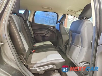 Zdjęcie 11 z 13 samochodu: 2019 FORD ESCAPE SE VIN:1FMCU9GDXKUB42782 - miniatura