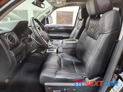 Zdjęcie 7 z 13 samochodu: 2021 TOYOTA TUNDRA PLATINUM VIN:5TFAY5F19MX004152 - miniatura