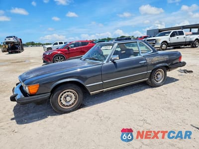 1985 MERCEDES-BENZ 380 SL WDBBA45C1FA024213 - główne zdjęcie licytacji z USA - miniatura