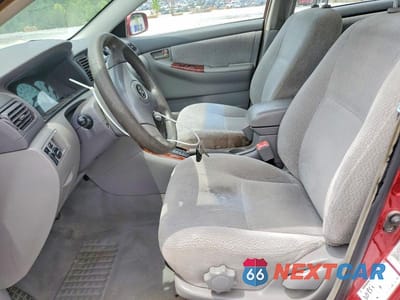 Zdjęcie 7 z 12 samochodu: 2004 TOYOTA COROLLA LE VIN:JTDBR32E842042614 - miniatura