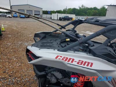 Zdjęcie 6 z 10 samochodu: 2024 CAN-AM MAVERICK X3 DS TURBO RR VIN:3JBVGAV4XRE000324 - miniatura
