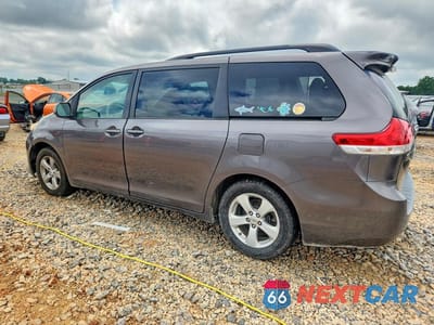 Drugie zdjęcie samochodu z przodu: 2012 TOYOTA SIENNA LE VIN:5TDKK3DC0CS196192 - miniatura