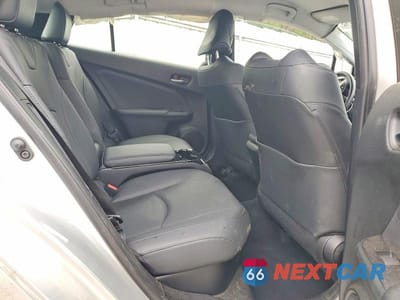 Zdjęcie 10 z 12 samochodu: 2019 TOYOTA PRIUS PRIME PREMIUM VIN:JTDKARFP0K3116301 - miniatura