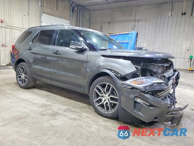 Czwarte zdjęcie samochodu z boku: 2019 FORD EXPLORER SPORT VIN:1FM5K8GT4KGB10652 - miniatura