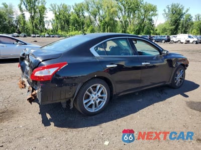 Trzecie zdjęcie samochodu z tyłu: 2010 NISSAN MAXIMA 3.5 S VIN:1N4AA5AP0AC855071 - miniatura