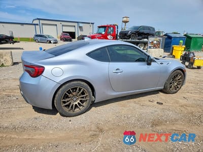 Trzecie zdjęcie samochodu z tyłu: 2015 SCION FR-S BASE VIN:JF1ZNAA19F8701707 - miniatura
