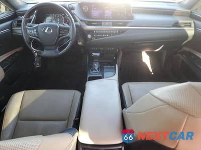 Zdjęcie 8 z 13 samochodu: 2021 LEXUS ES 350 BASE VIN:58ADZ1B1XMU101441 - miniatura