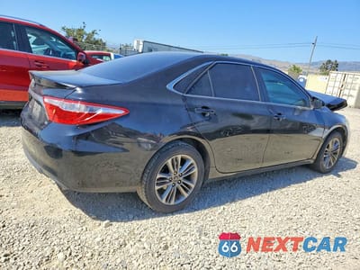 Trzecie zdjęcie samochodu z tyłu: 2016 TOYOTA CAMRY SE VIN:4T1BF1FK0GU512412 - miniatura