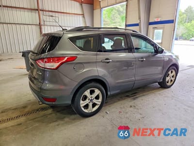 Trzecie zdjęcie samochodu z tyłu: 2013 FORD ESCAPE SE VIN:1FMCU0GX2DUD08026 - miniatura